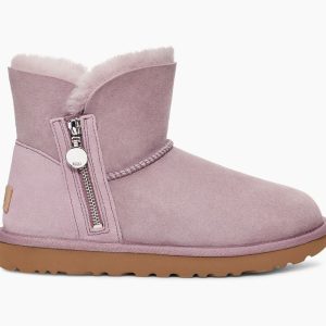 ugg-1112481